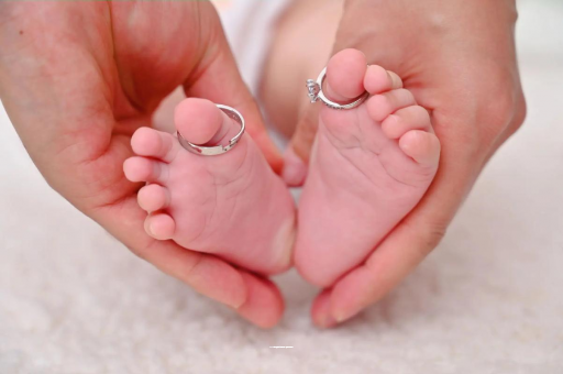 金坛怀孕小肚子酸酸的